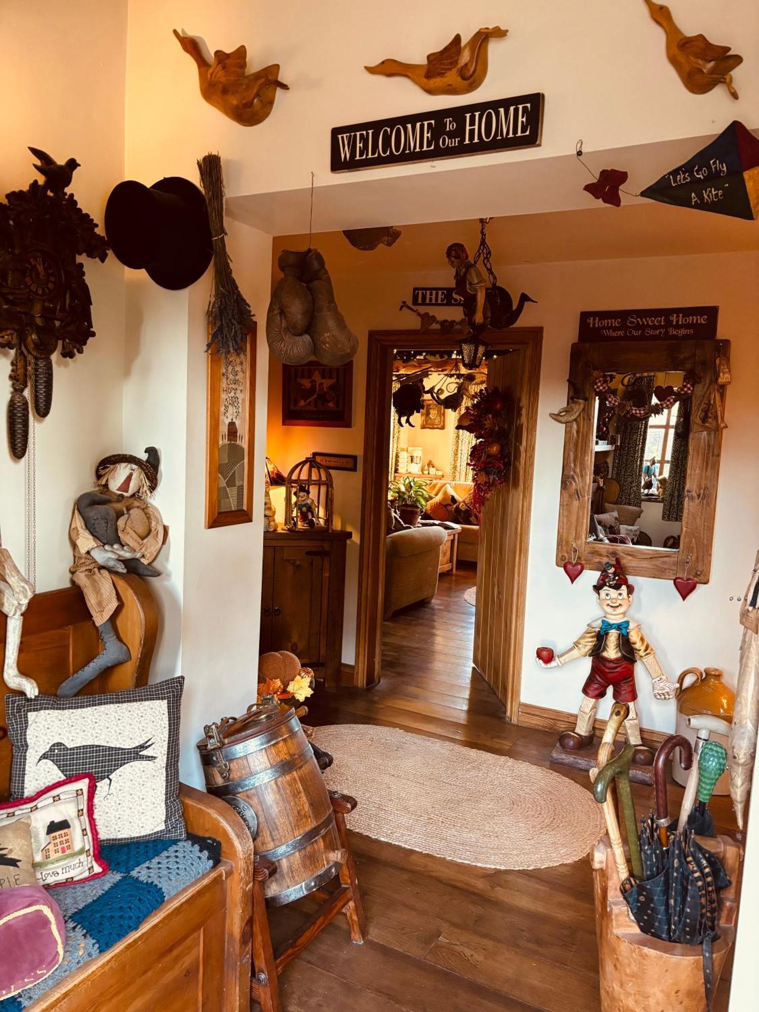 Bumbleberry Cottage Gresford Esterno foto
